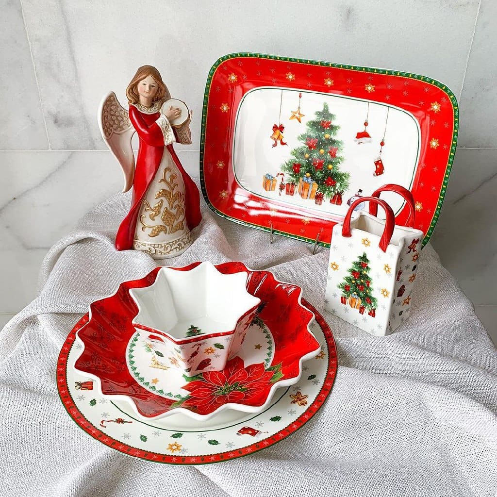 Conjunto de Porcelana Natalino com 6 Peças