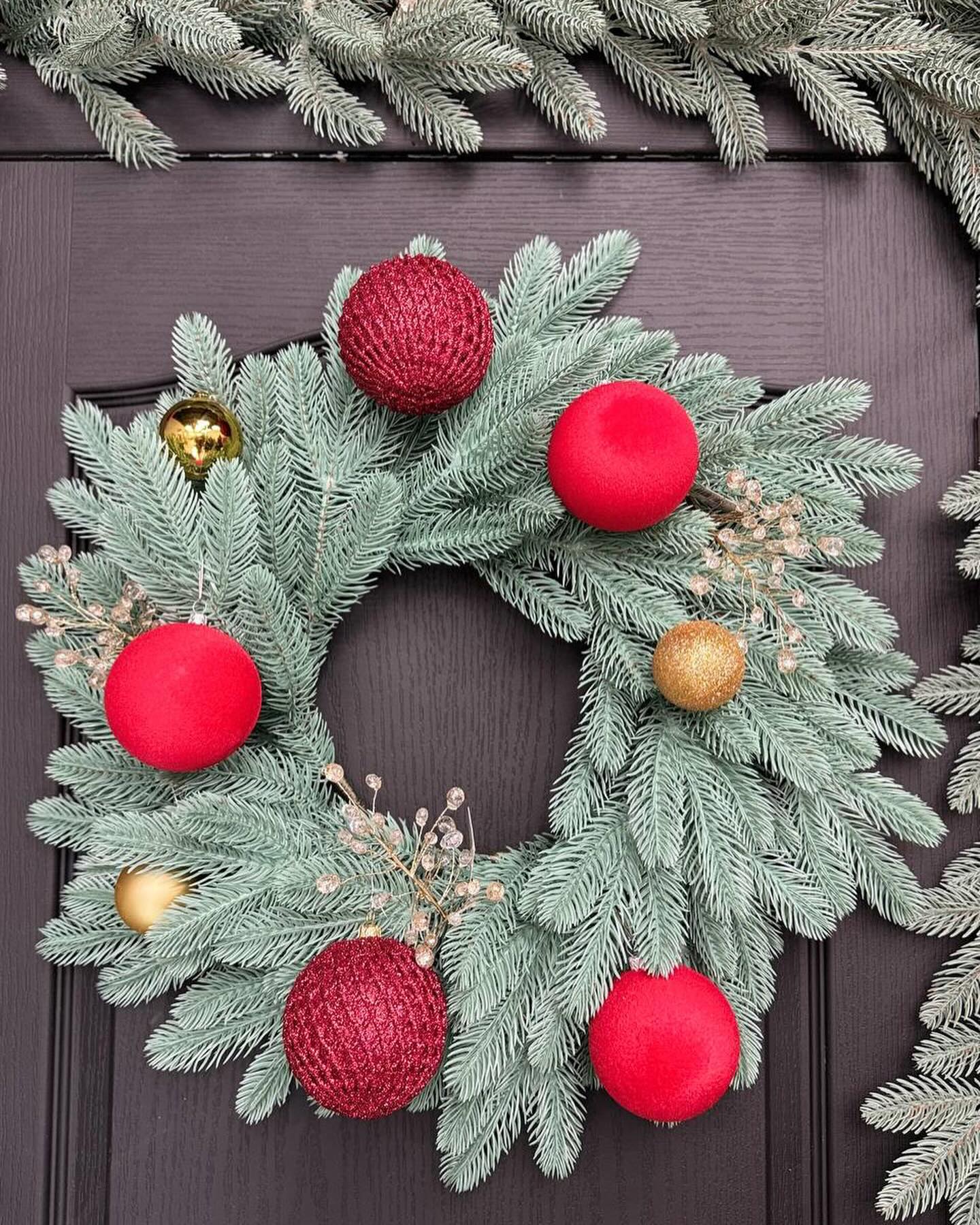 Kit Árvore de Natal + Guirlanda com Enfeites + Festão