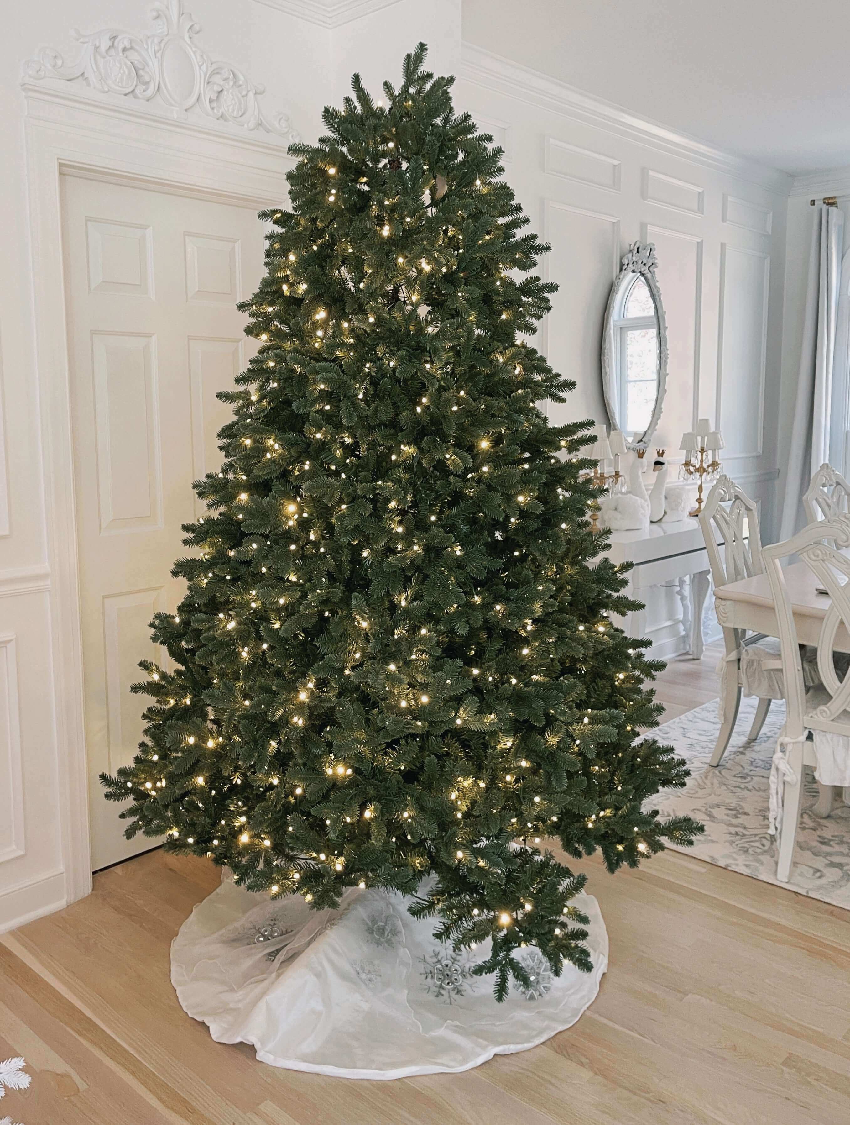 Árvore de Natal Aspen Fir com 1400 Luzes LED Branco Quente e Multicoloridas