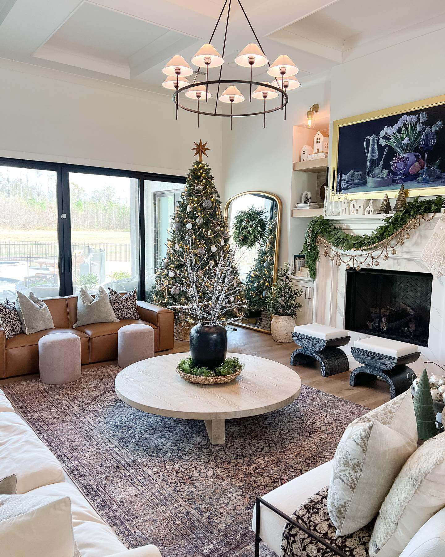 Árvore de Natal Artificial Tribeca Blue Spruce com 550 Luzes LED Branco Quente