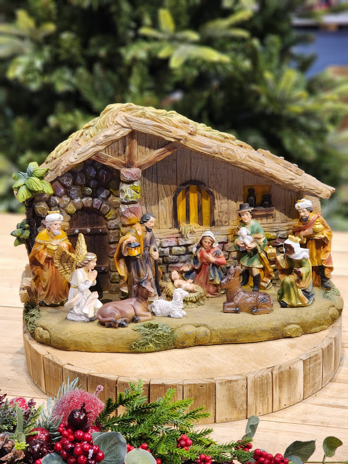 PRESÉPIO EM RESINA - PEÇA COM SOM