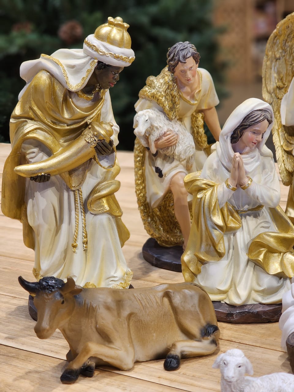 PRESÉPIO EM RESINA 11 PÇS DOURADO LUXO