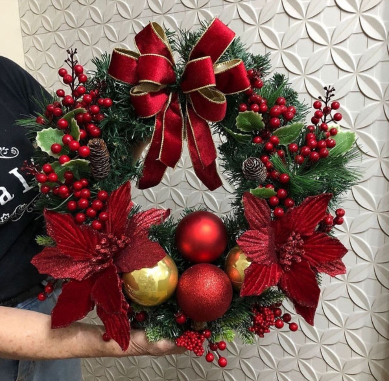 Guirlanda 55cm Com Ramos Vermelhos